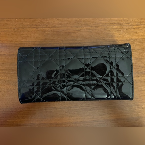 Dior Lady Dior Wallet with Chain - Picture 7 of 7
